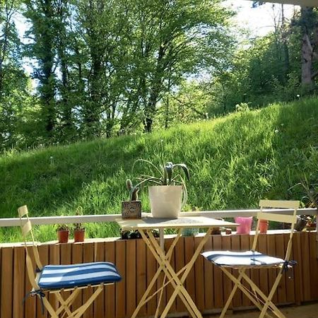Апартаменты Le Doubs Cosy Безансон Экстерьер фото